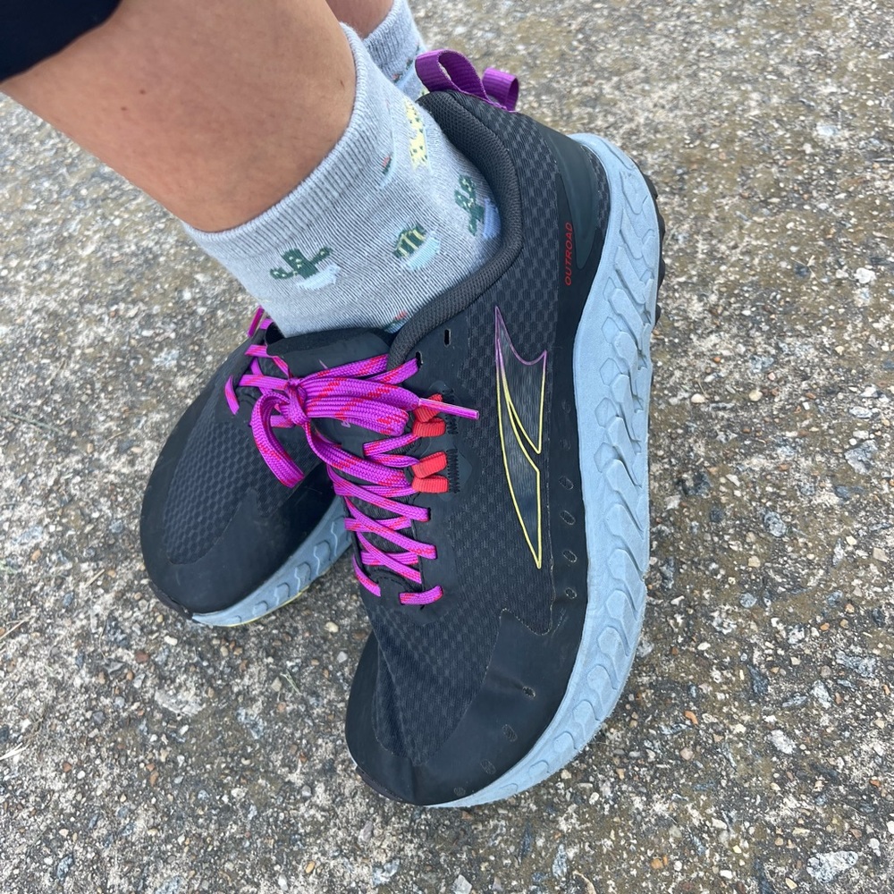 Altra running shoes! Size 9!